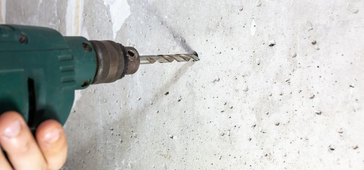 Falszigetelés injektálás és ház alap injektálás