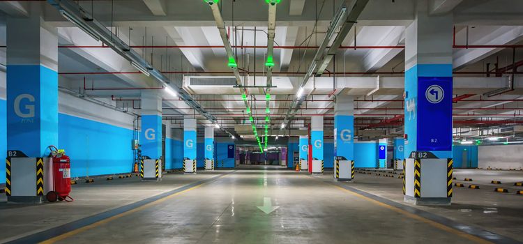 Garázs aljzat szigetelés kék színekben