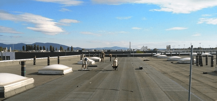 lapostető vízszigetelés akár hatalmas épületek esetén is